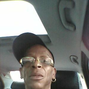 Meet your Posher, Douglas